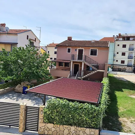 Apartments Denis & Lucija Rovinj Exterior photo