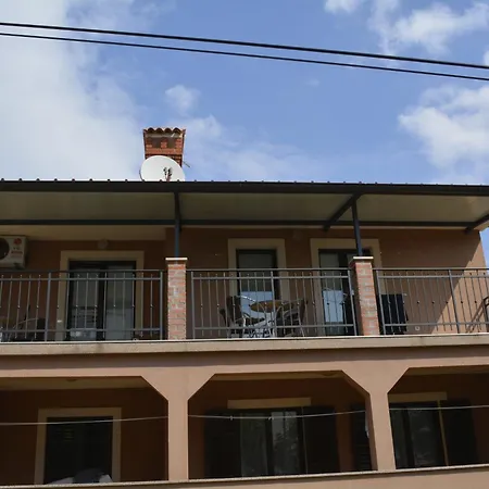 Apartments Denis & Lucija Rovinj Exterior photo